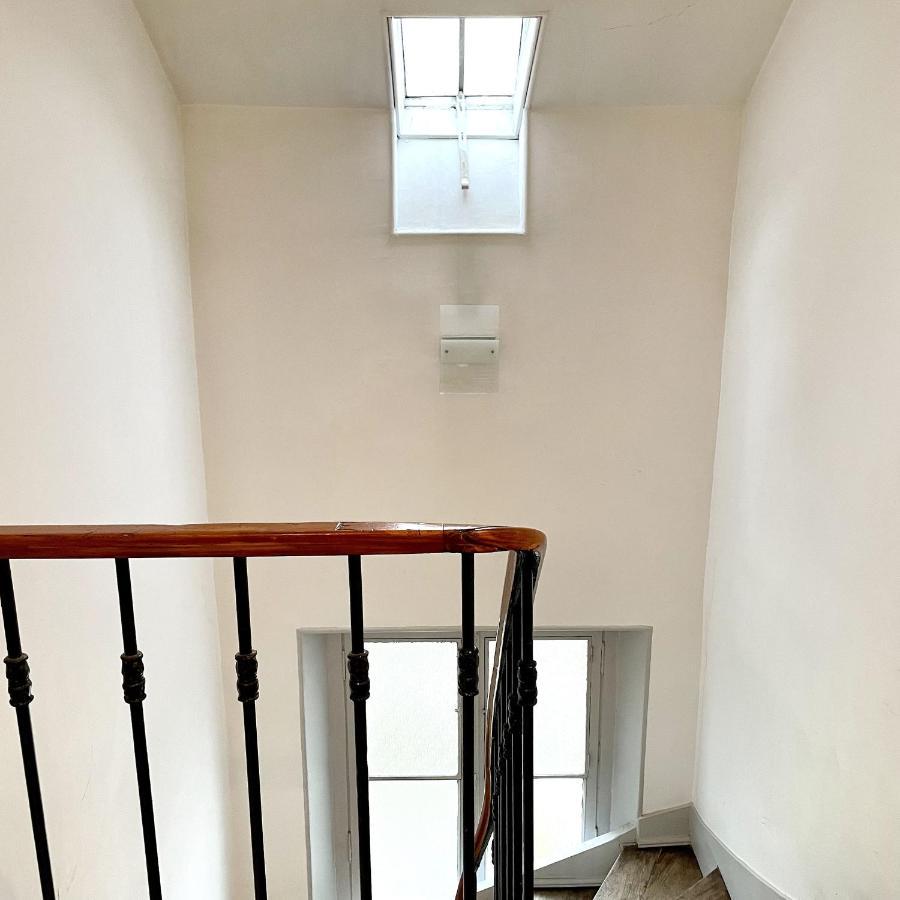 Rooftop - Cosy Flat Centre Senlis Senlis  Buitenkant foto